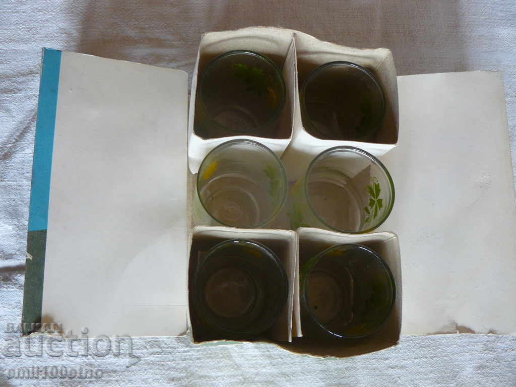 Service 6 water glasses Snagov FASB Romania with price 15.00 BGN | € 7.67