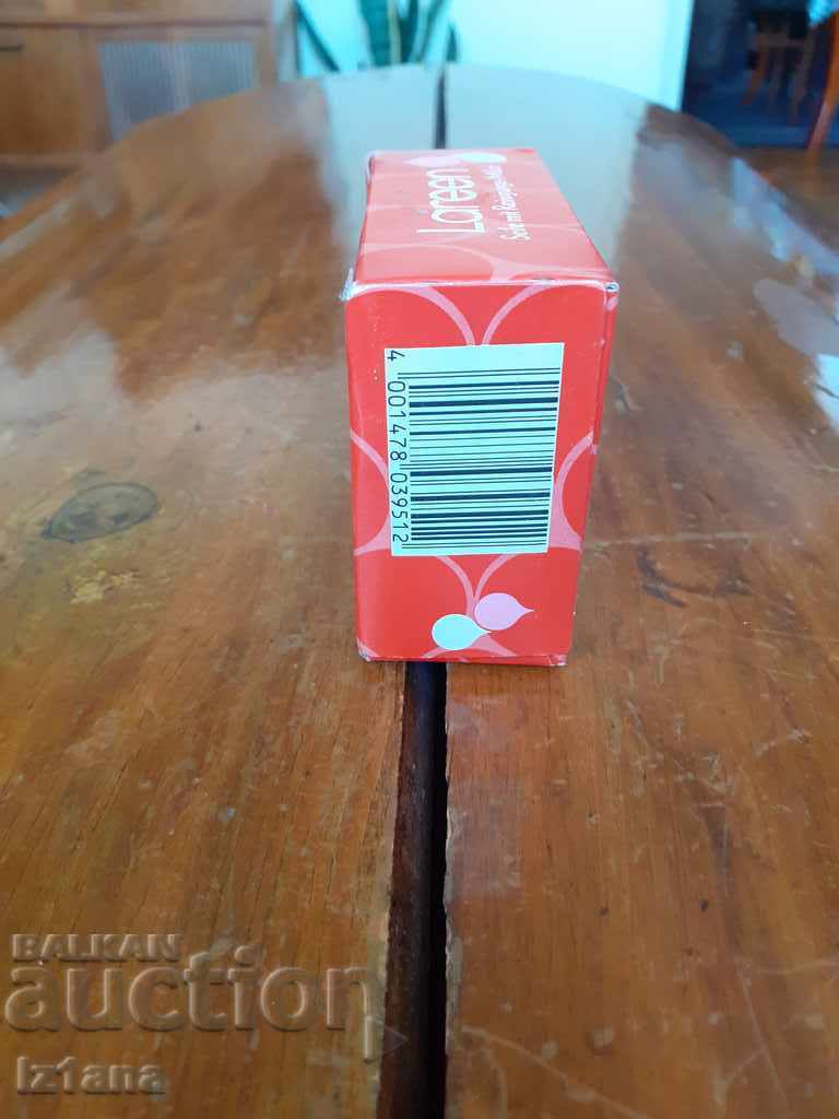 Săpun vechi Lareen cu preț 20.00 BGN | € 10.23