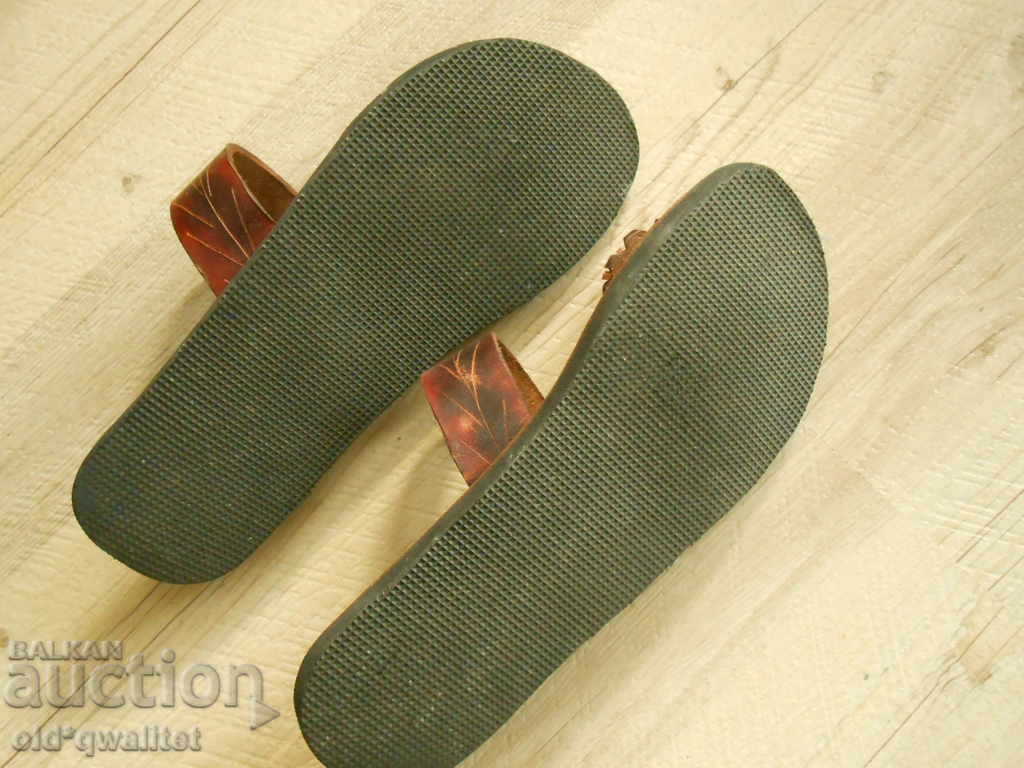 Original leather women's summer slippers, super model solution 41/42 with price 158.00 BGN | € 80.78 Original leather women's summer slippers, super model solution 41/42 with price 158.00 BGN | € 80.78