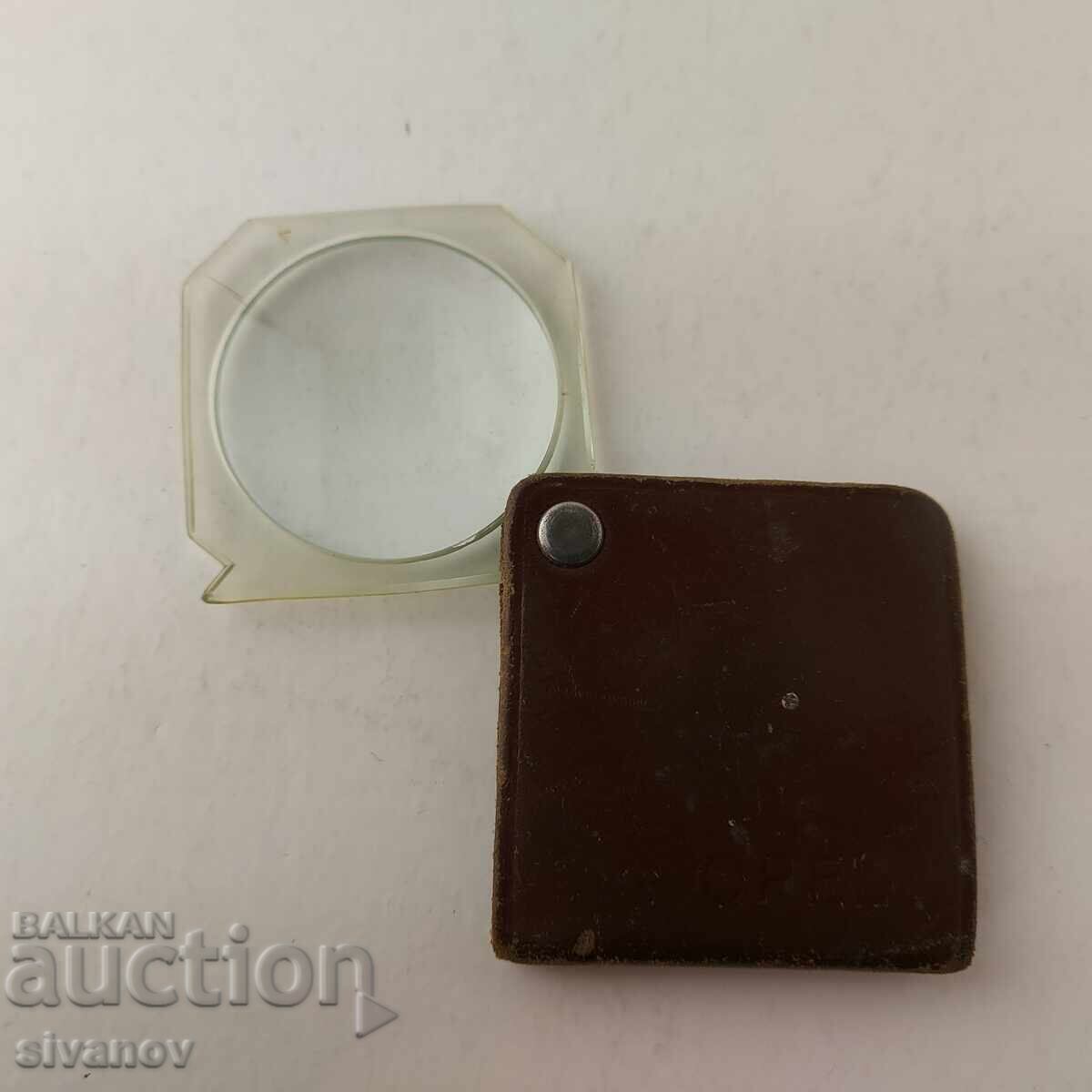 Interesting Old OPEL Magnifying Glass in Leather Case B0109 Interesting Old OPEL Magnifying Glass in Leather Case B0109