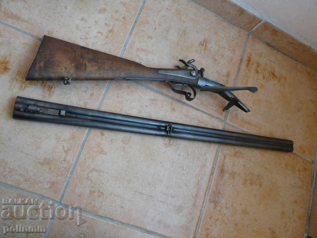 Auction  Le Fouchet rifle with damascus barrels