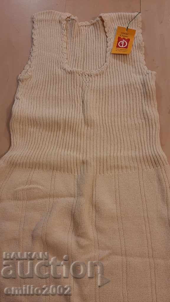 Retro winter overalls women's social bg with price 5.00 BGN | € 2.56 Retro winter overalls women's social bg with price 5.00 BGN | € 2.56