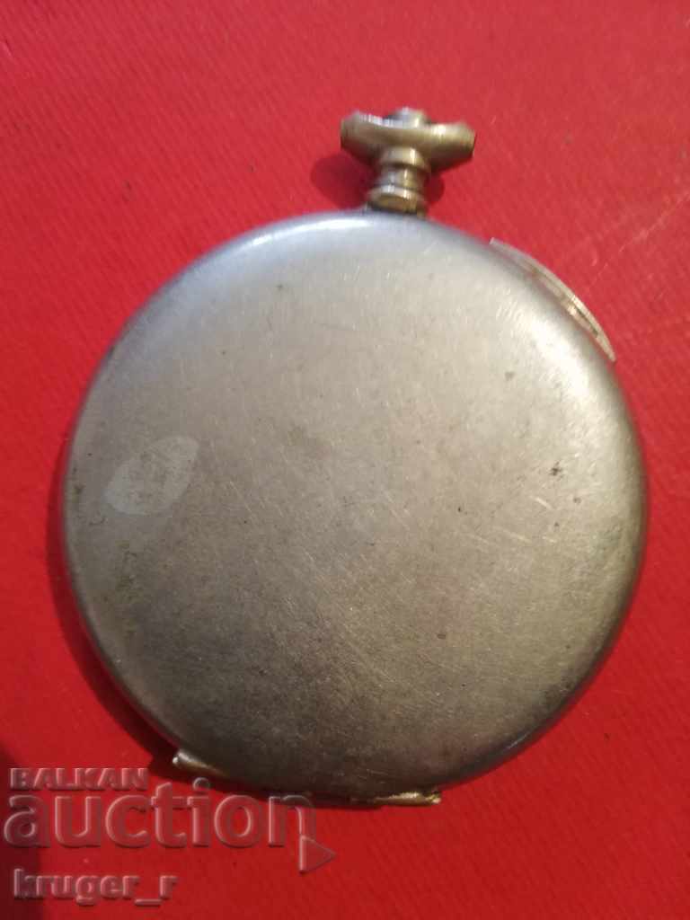 Case from an old pocket watch. - 5