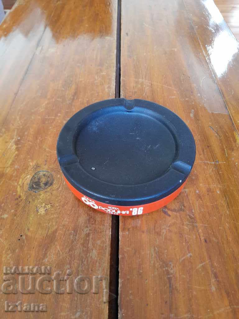 Auction  Old ashtray Hotel Rodina Sofia