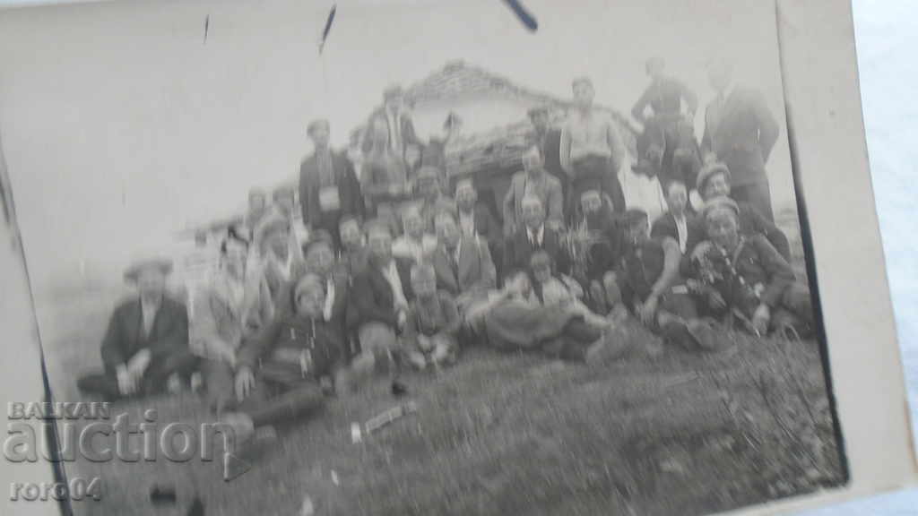 Delivery of MILITARY - CIVILIAN - PRIEST Delivery of MILITARY - CIVILIAN - PRIEST