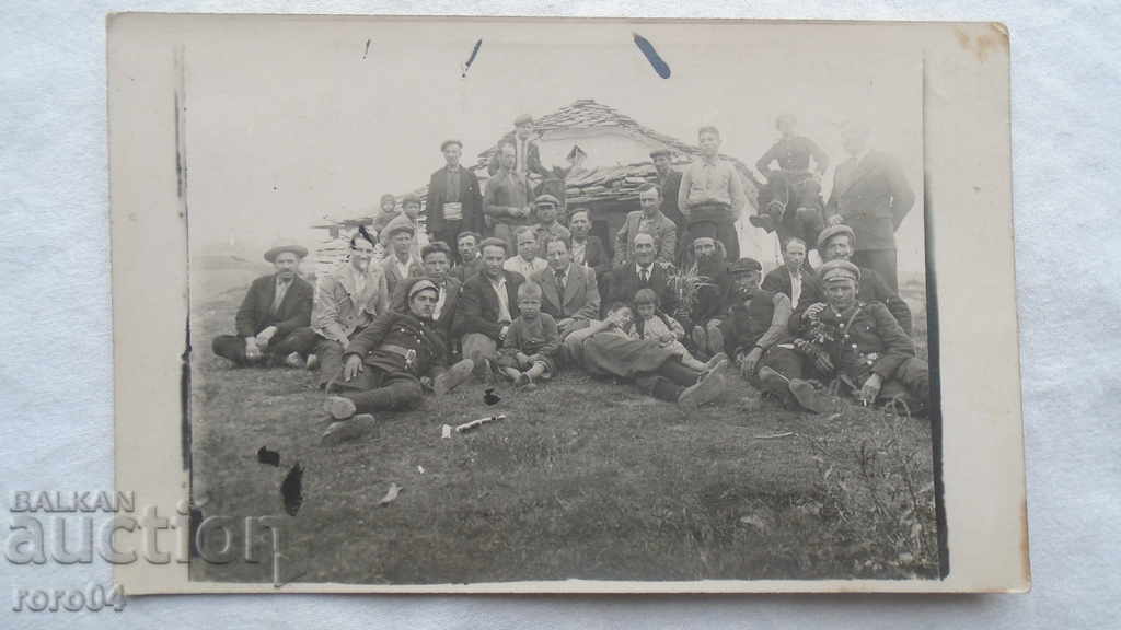 MILITARY - CIVILIAN - PRIEST - 6 MILITARY - CIVILIAN - PRIEST - 6