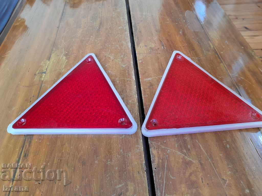 Old reflector, reflectors