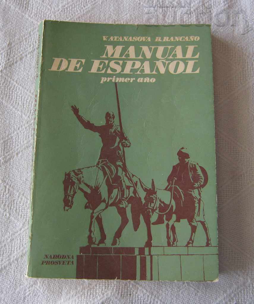 SPANISH TEXTBOOK FOR FIRST YEAR STUDENTS