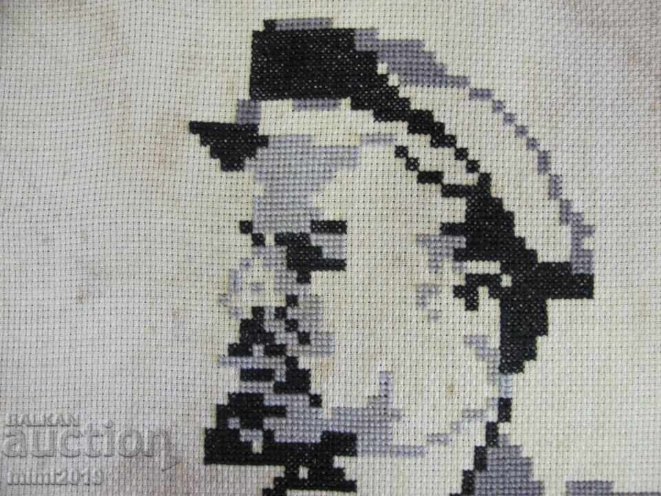 Auction 40s Art Deco Tapestry Lenin 33x28cm. Auction 40s Art Deco Tapestry Lenin 33x28cm.