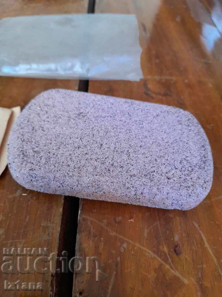Livrarea Pumice rusească veche pentru picioare și mâini