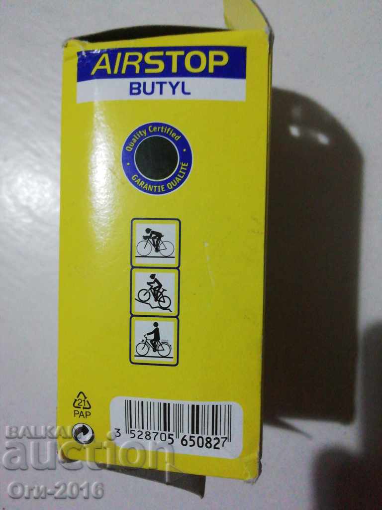 Bicycle inner tube. MICHELIN - 5