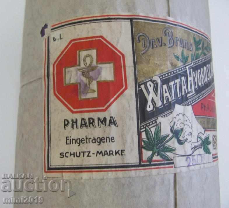World War II Medical Package with Cotton Germany - 5 World War II Medical Package with Cotton Germany - 5