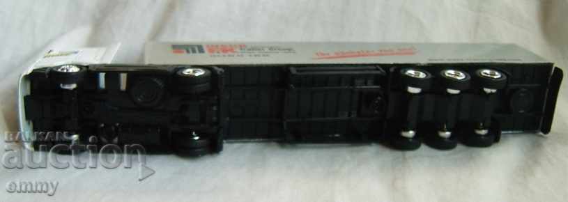 Mercedes with toy stroller trailer, metal and plastic - 6