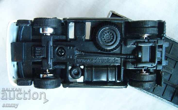 Mercedes with toy stroller trailer, metal and plastic - 7