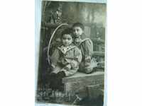 Стара снимка картичка деца момчета в моряшки костюми