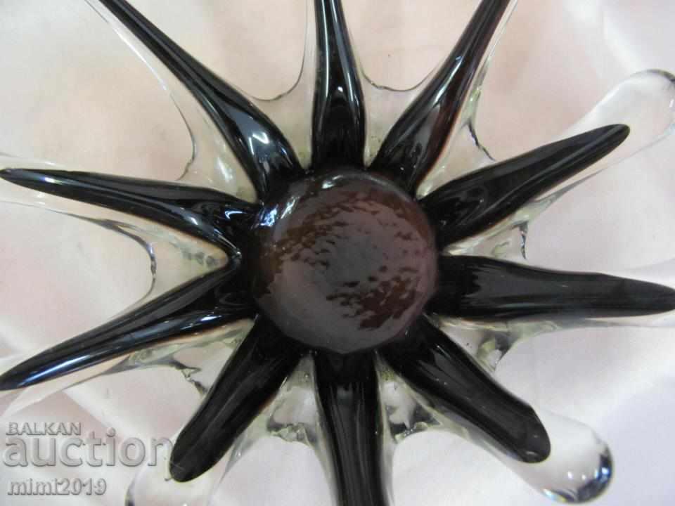 Delivery of Old Crystal Glass Art Cup Decoration Delivery of Old Crystal Glass Art Cup Decoration