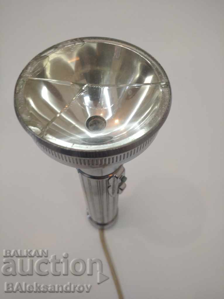 Old sheet metal floodlight - 5