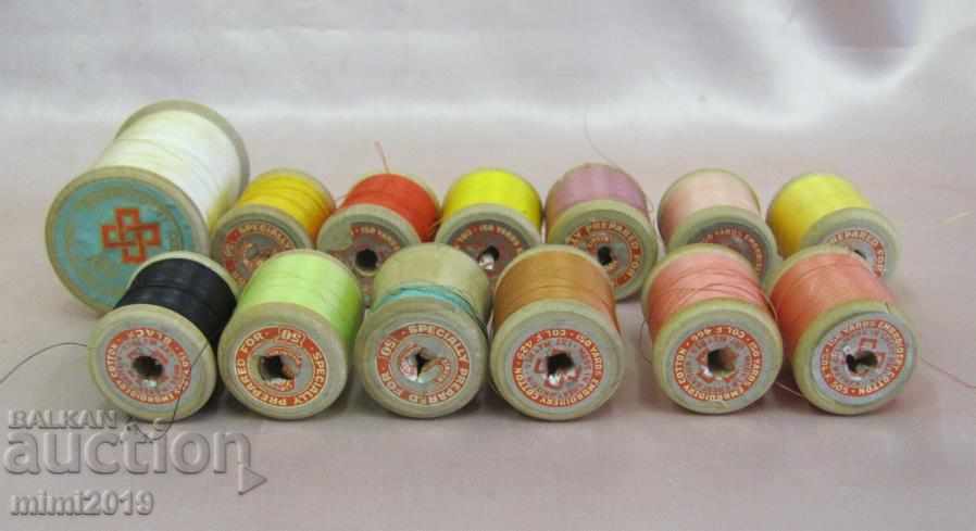Delivery of 30 SINGER Embroidery Threads