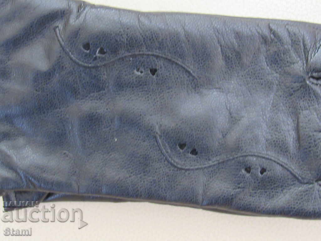 Auction Black women's leather gloves with genuine leather lining, Auction Black women's leather gloves with genuine leather lining,