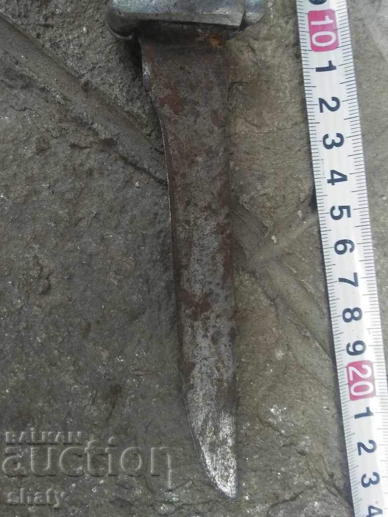 Delivery of Old knife. Puma Delivery of Old knife. Puma