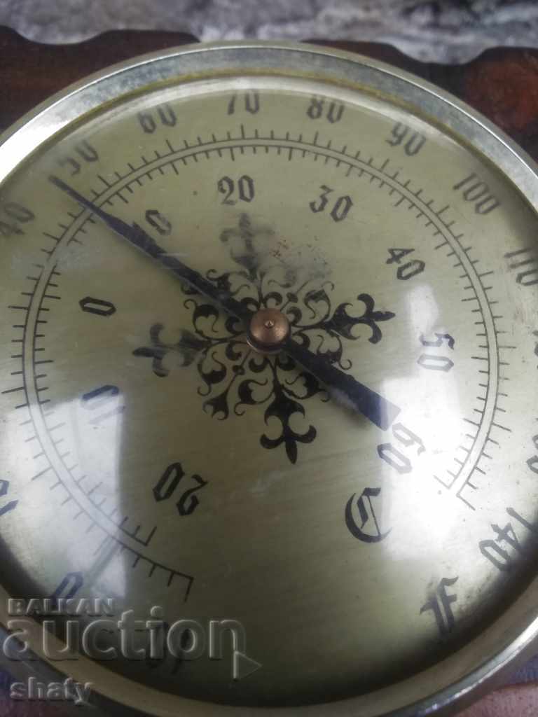 Old thermometer with price 25.00 BGN | € 12.78 Old thermometer with price 25.00 BGN | € 12.78