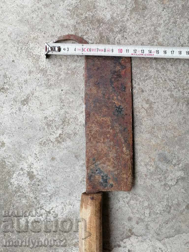 Стара кован сатър, брадва, топор, острие, ковано желязо - 5