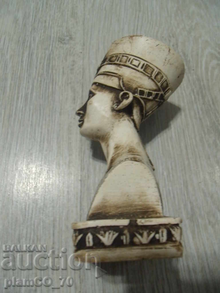 Licitație Nr. 5085 figurină veche / statuetă - faraon Licitație Nr. 5085 figurină veche / statuetă - faraon