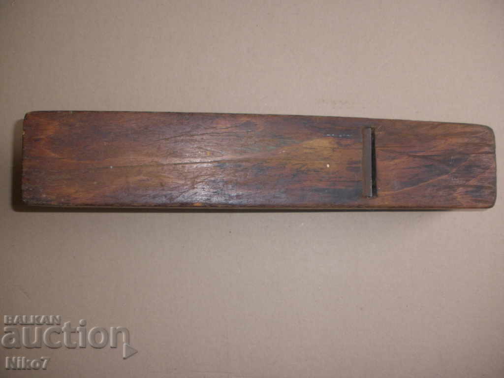 Livrarea Avion mare de dulgher vechi.