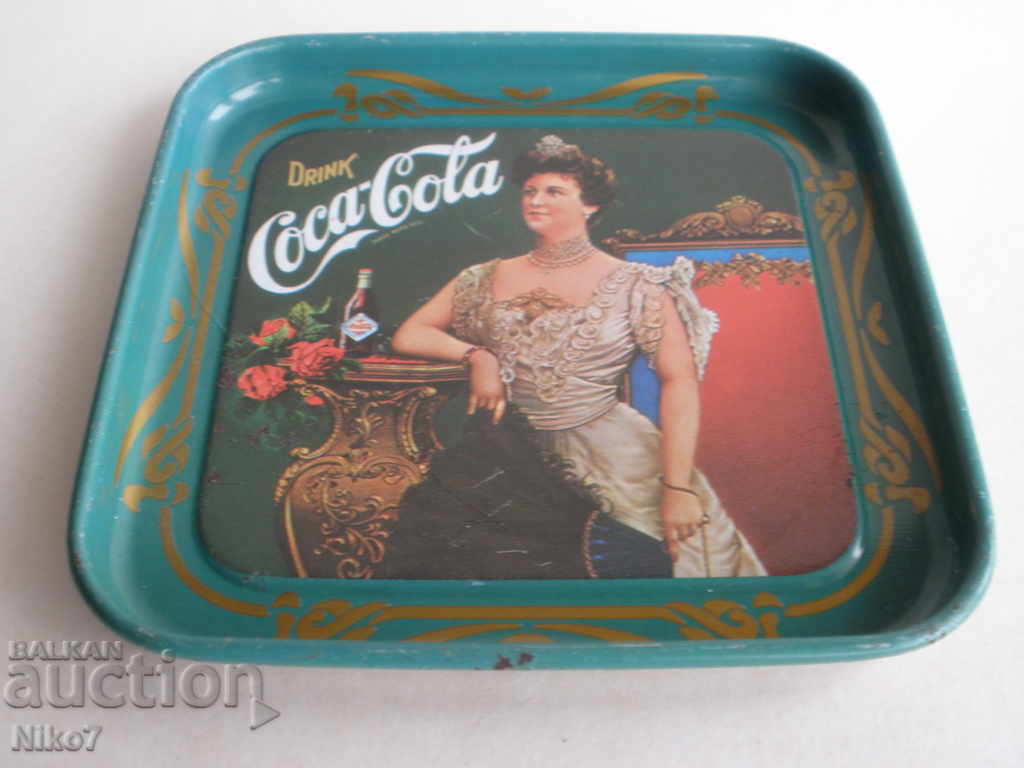 Μεταλλικό σουβέρ Vintage "Coca Cola". με τιμή 9.99 BGN | € 5.11 Μεταλλικό σουβέρ Vintage "Coca Cola". με τιμή 9.99 BGN | € 5.11