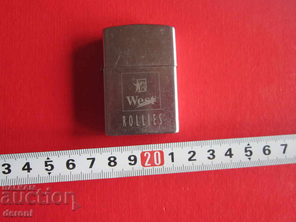 Gasoline lighter Camp with price 10.00 BGN | € 5.11 Gasoline lighter Camp with price 10.00 BGN | € 5.11