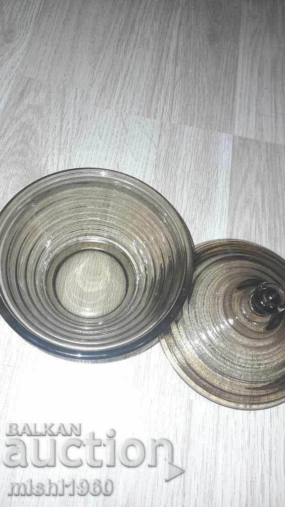 Old bonbonniere with price 4.00 BGN | € 2.05 Old bonbonniere with price 4.00 BGN | € 2.05