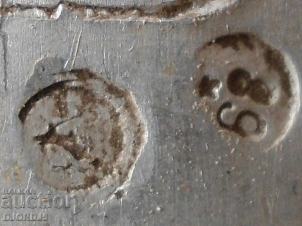 Delivery of Old measure for liquids, markings Delivery of Old measure for liquids, markings