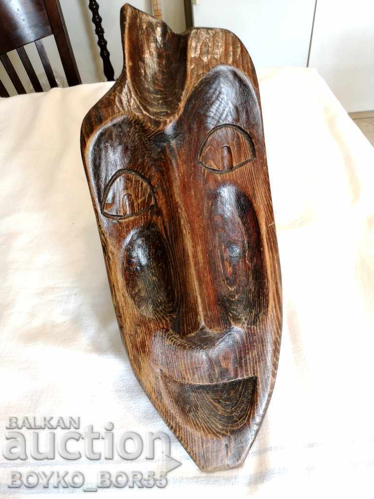 Ancient Master Wooden Sculptor Mask with price 57.00 BGN | € 29.14 Ancient Master Wooden Sculptor Mask with price 57.00 BGN | € 29.14