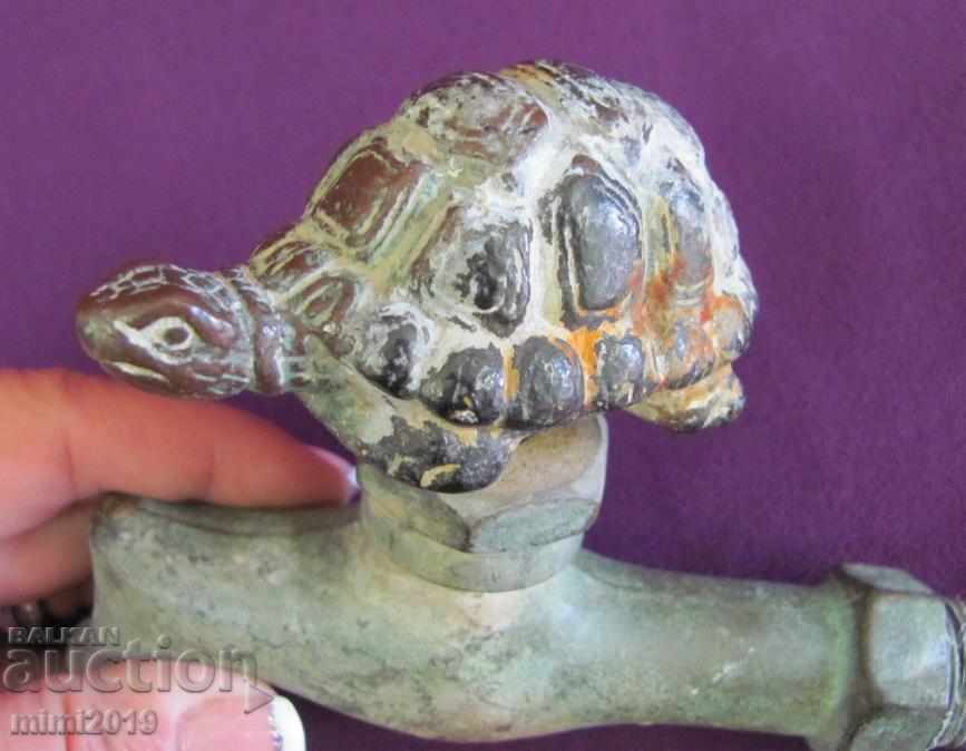 Delivery of 19th century Bronze Turtle for Water Turtle very rare Delivery of 19th century Bronze Turtle for Water Turtle very rare