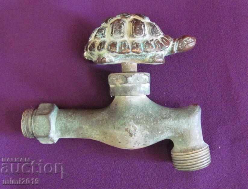 Testoasa de bronz din secolul al XIX-lea pentru broasca testoasa de apa foarte rara