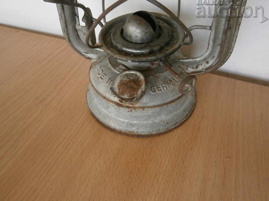 Auction antique gas lantern BAT 158 MADE IN GERMANY Auction antique gas lantern BAT 158 MADE IN GERMANY