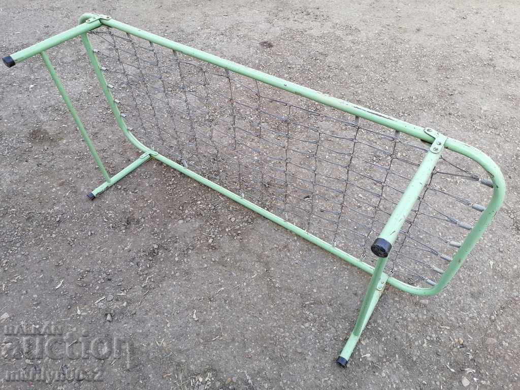 Pat pliant din grădinița NRB 70 de ani ai secolului XX. - 5