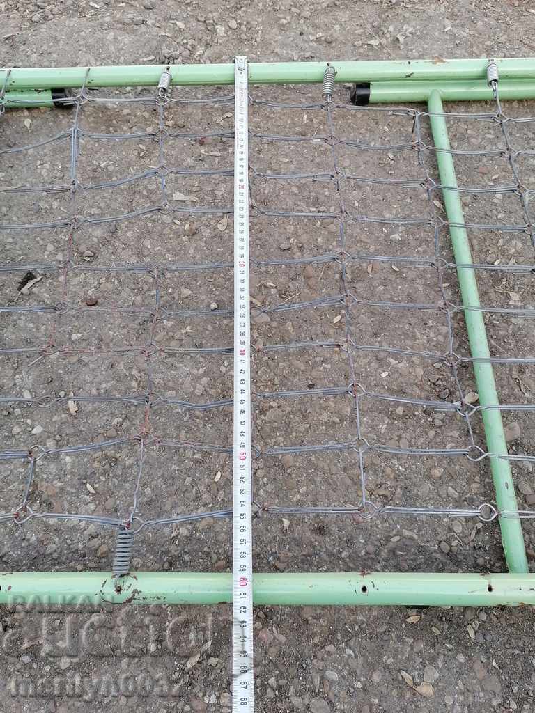 Pat pliant din grădinița NRB 70 de ani ai secolului XX. - 7