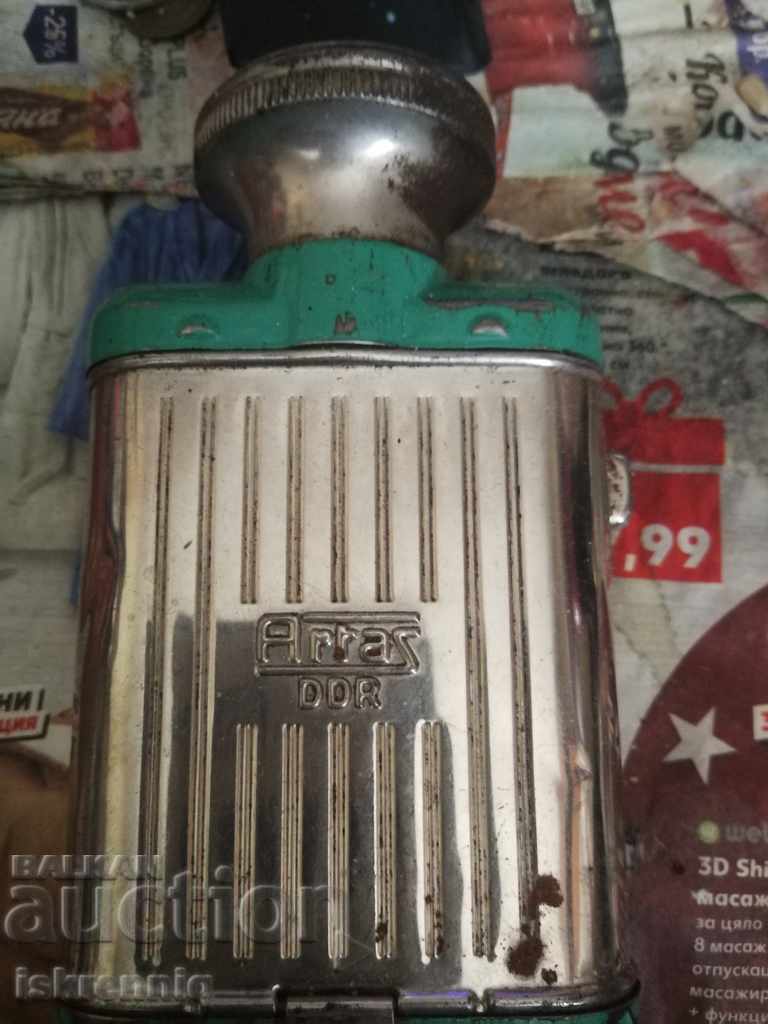 παλιό φακό με τιμή 10.00 BGN | € 5.11 παλιό φακό με τιμή 10.00 BGN | € 5.11