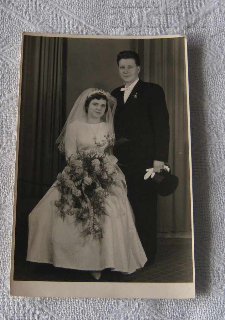 BRIDE CROSS CYLINDER ΦΩΤΟΓΡΑΦΙΑ 1959