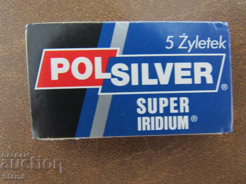 Box with razor blades POLSILVER