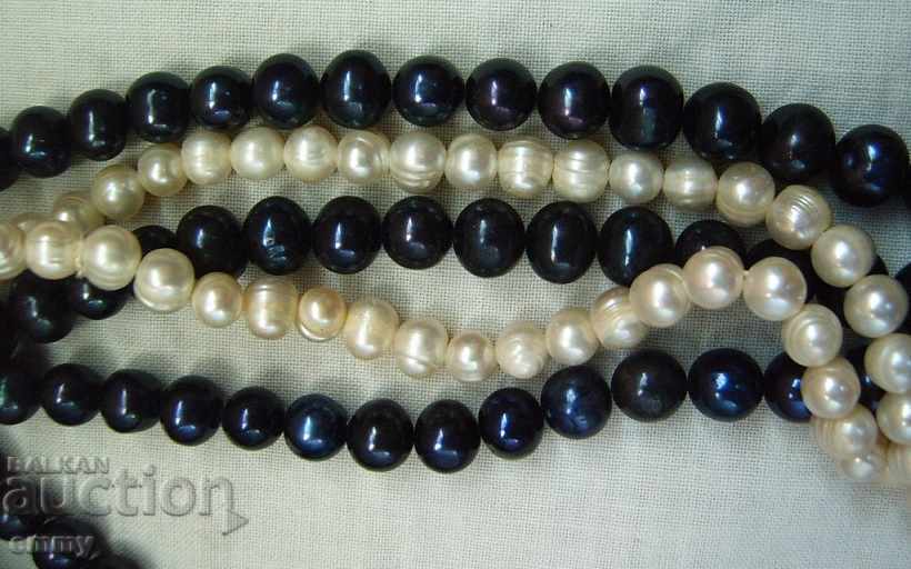 Auction Necklace 5 rows of natural pearls length 48-56 cm Germany Auction Necklace 5 rows of natural pearls length 48-56 cm Germany
