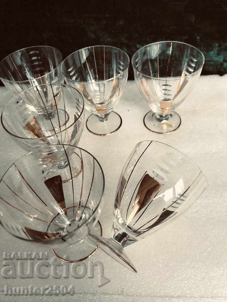 Cups-, old and very elegant-8.5 cm-6 pcs with price 34.95 BGN | € 17.87