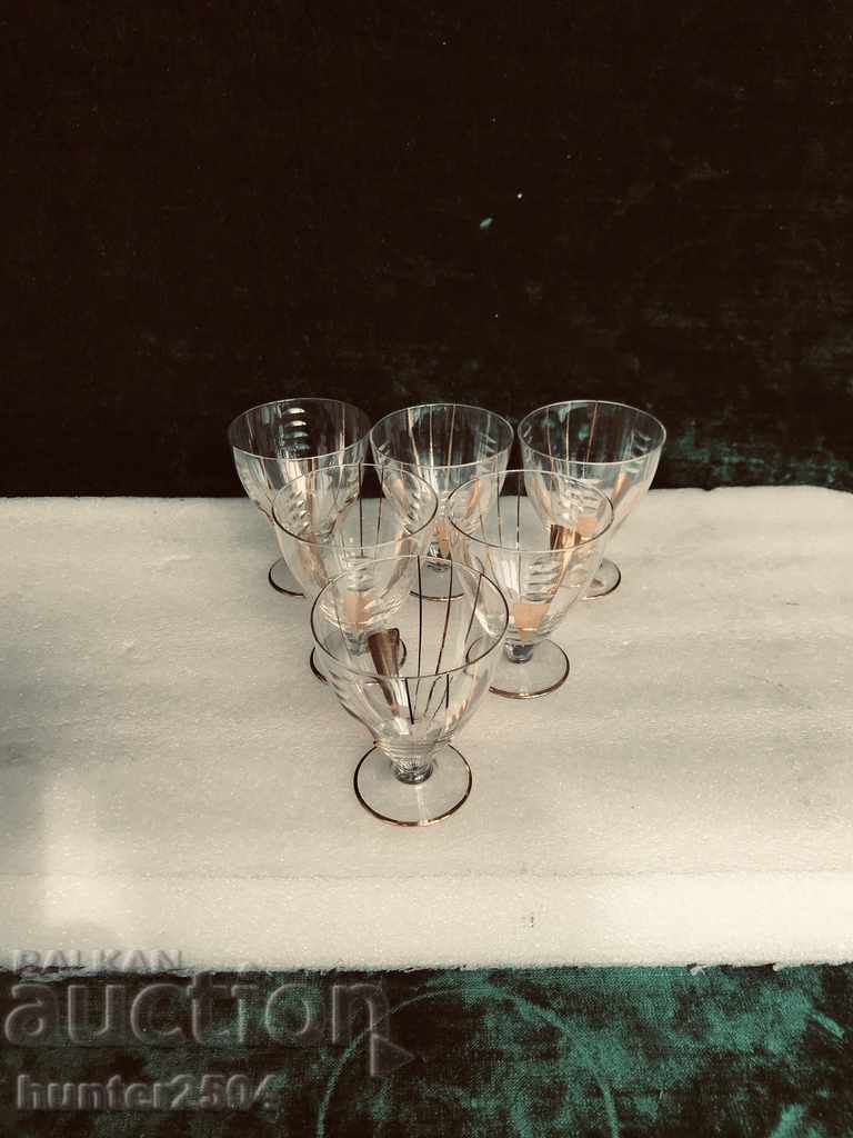 Cups-, old and very elegant-8.5 cm-6 pcs