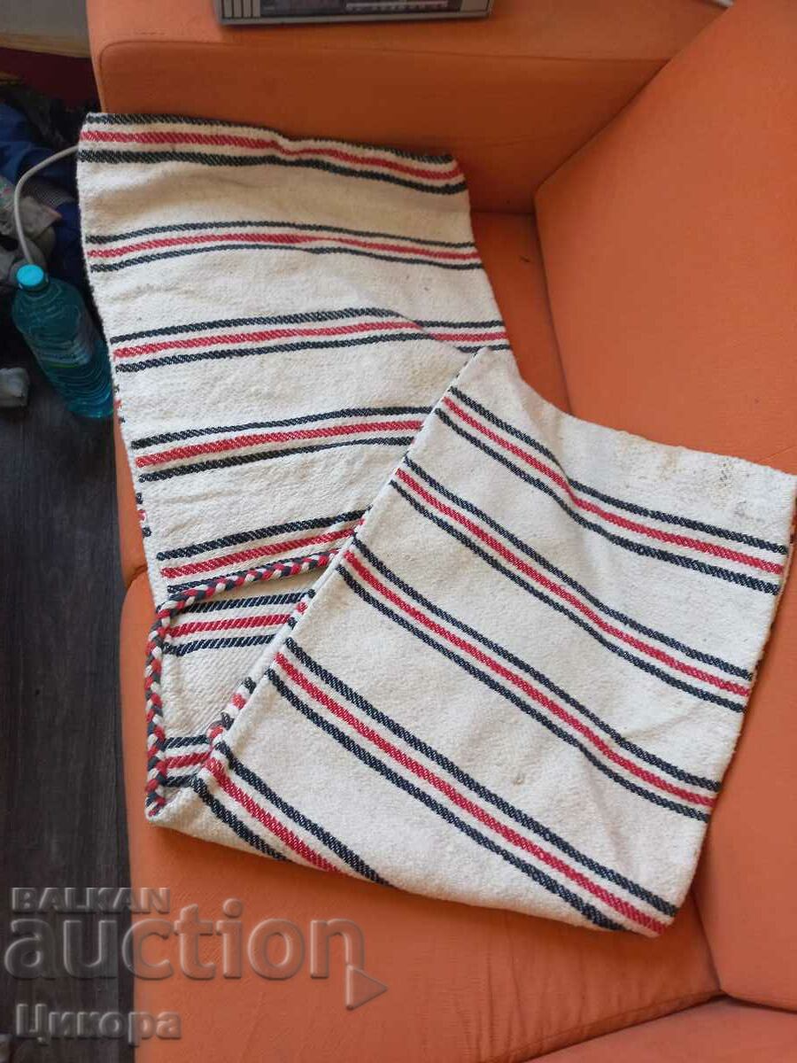 Livrarea ÎMBRĂCĂMÂNTURILE VECHI