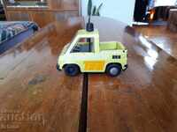 Vechi cărucior de copil pick-up