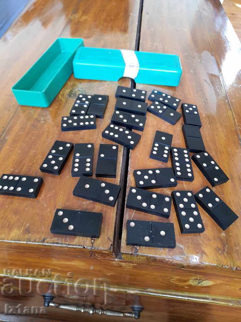 Auction An old domino Auction An old domino