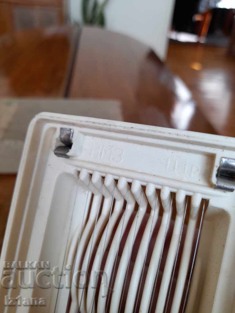 Old device for cutting eggs, egg slicer - 6