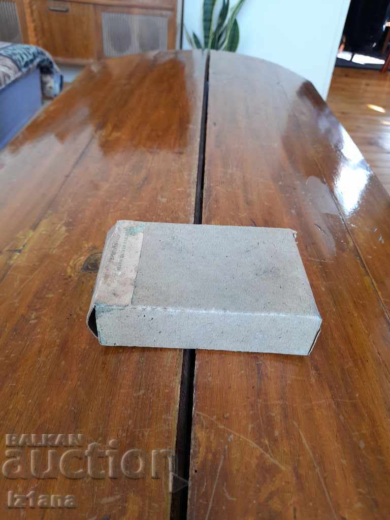 Old device for cutting eggs, egg slicer