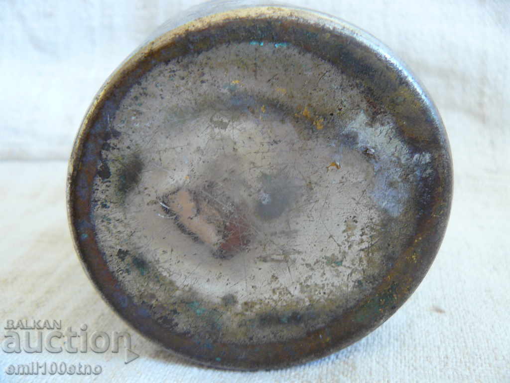 Παλιό μεταλλικό κουτί - φαρμακείο - 6